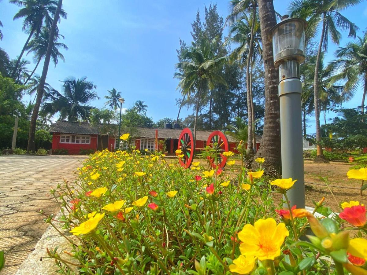 Majali Beach Resorts Exterior photo
